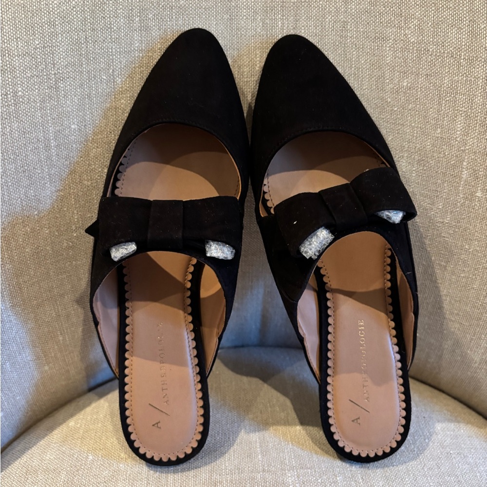 NWT Anthropologie Black Bow Mules